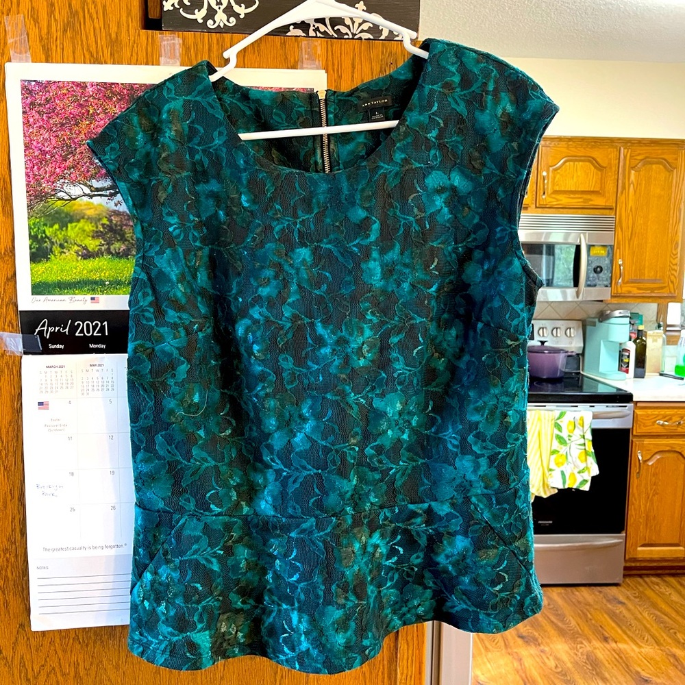 Ann Taylor Work Top